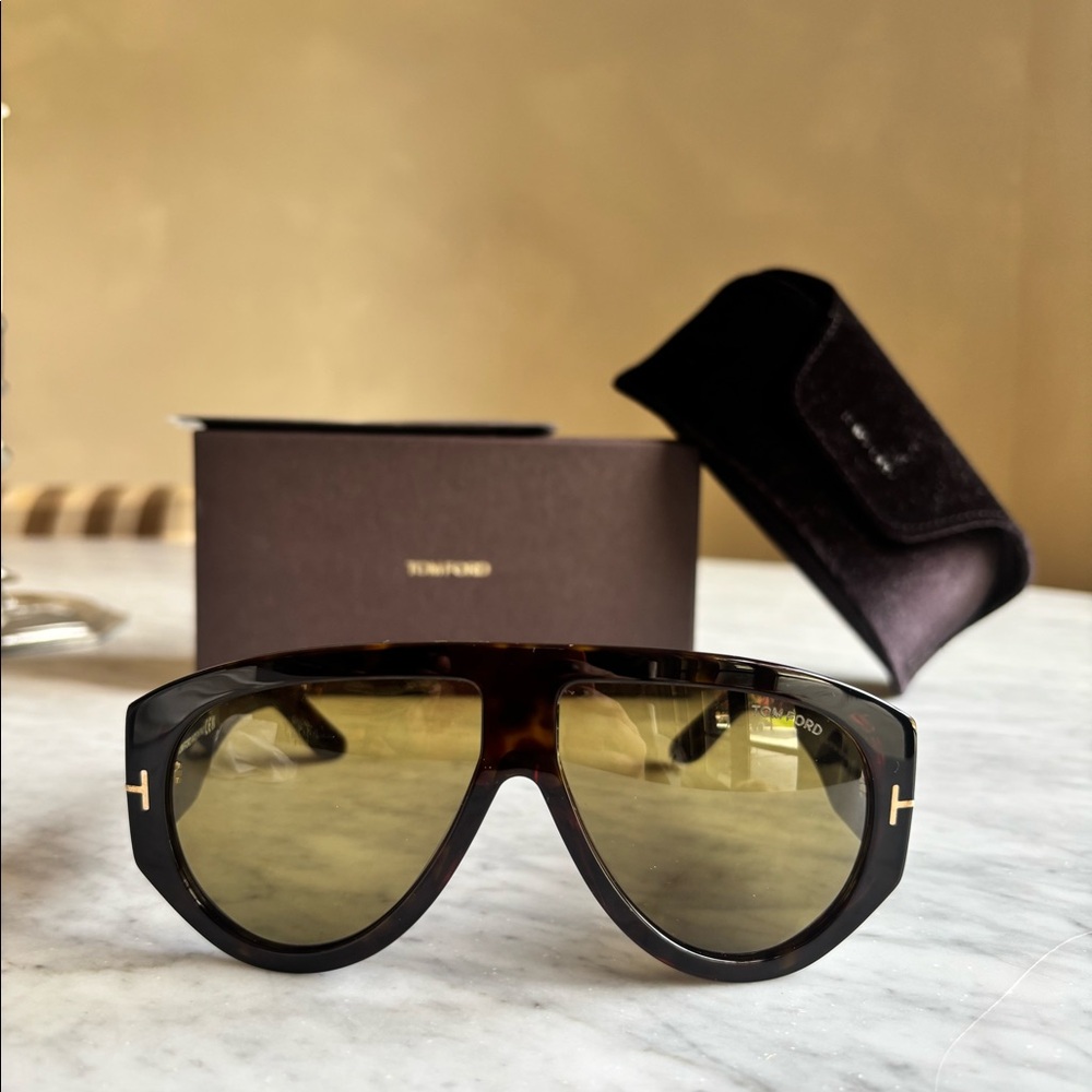 Tom Ford Women's Tortoise Shield Sunglasses with Gold T Detail
